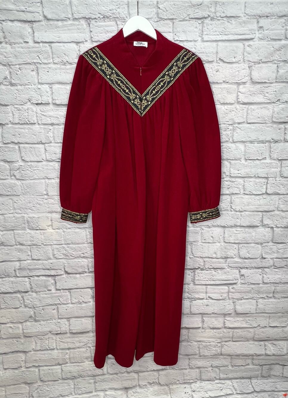 Vintage Vanity Fair Velour Robe Red Size L Zip Blue/Gold Metallic Trim Housecoat